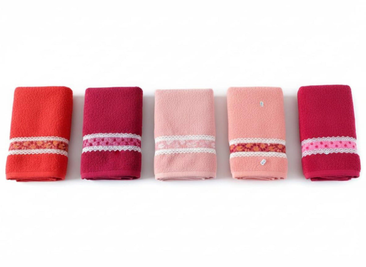 100% Cotton Bath Towel with Lace Trim