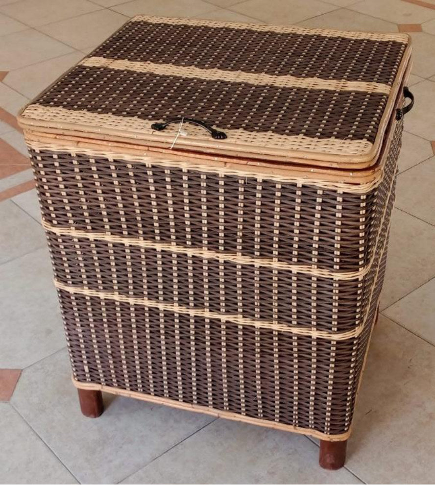 Wicker Laundry Hamper with Lid